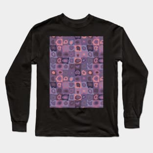 Post Storm Purple  - Retro Geometric Wobbly Square Grid Pattern Long Sleeve T-Shirt